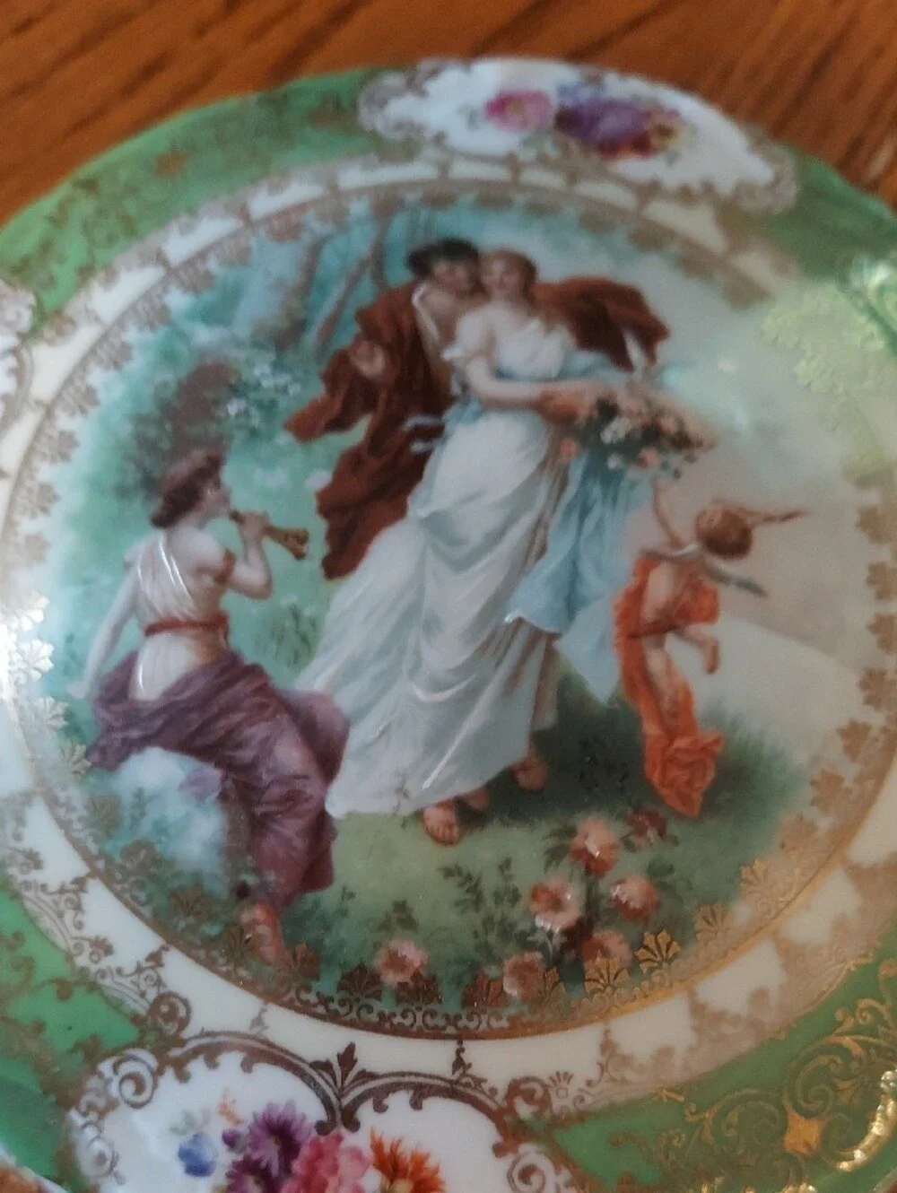 Antique Royal Vienna Hand Painted Porcelain Covered Box